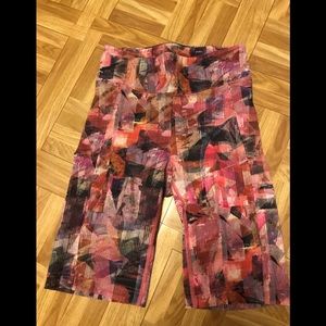 Lululemon On Pace shorts